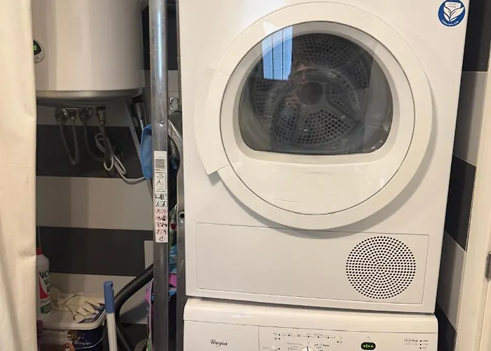 En El Centro De En La Plaza Juan Carlos I Apartman Santender